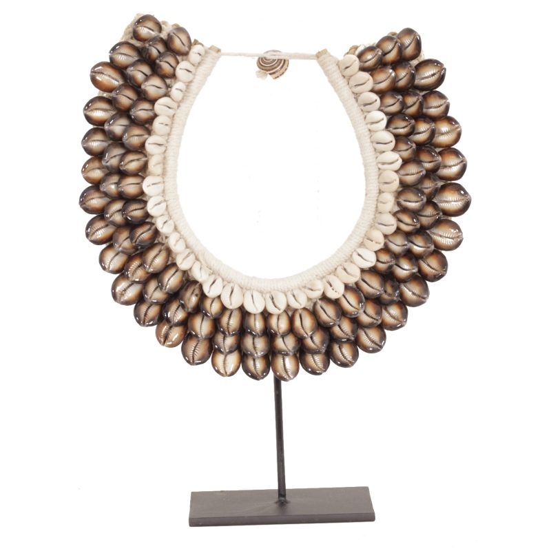 C25 Shell necklace voorkant